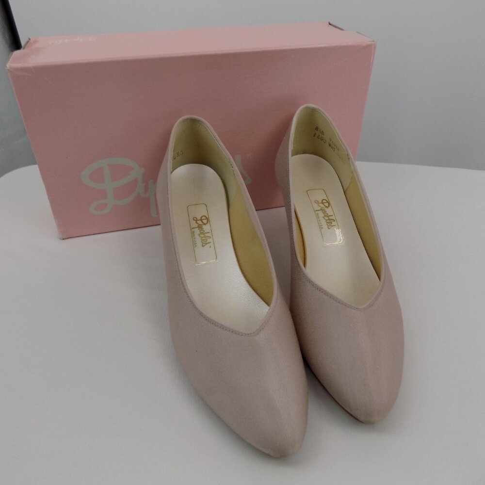 Dyeables Pink Women Shoes Size 8.5B Slip On Kitten Heels Pointed Toe Pumps